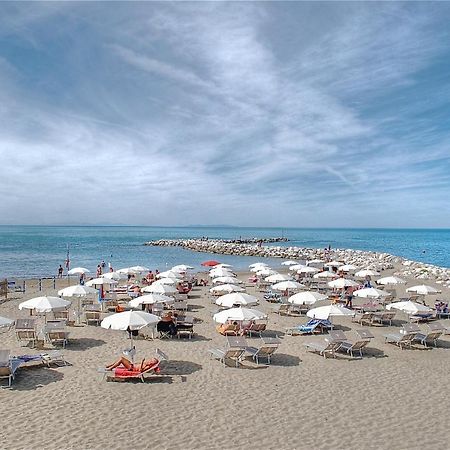 Hotel Stella Marina Сан Винченцо Екстериор снимка