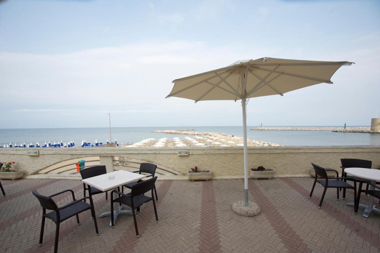 Hotel Stella Marina Сан Винченцо Екстериор снимка